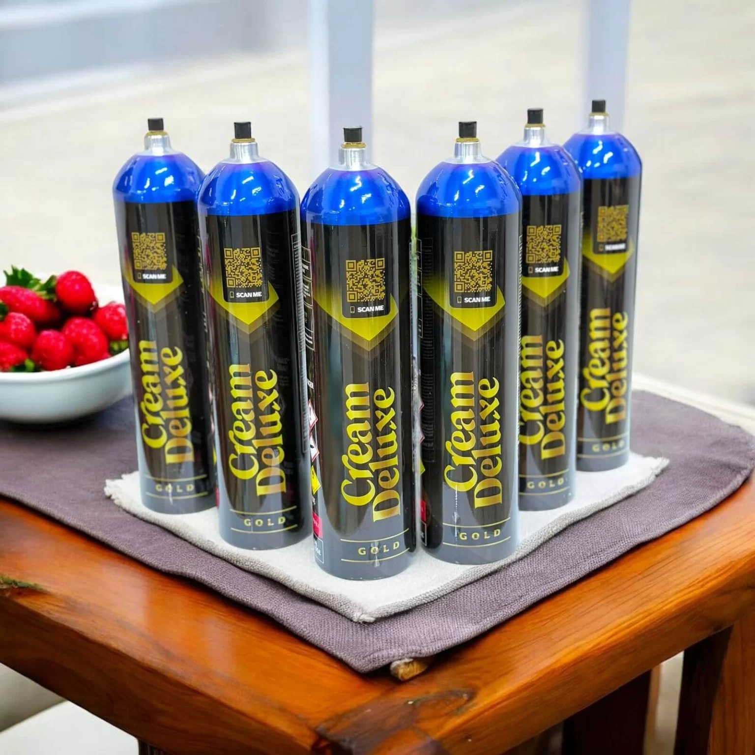 Cream_Deluxe_group_2-1536x1536